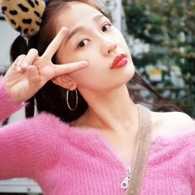 圈养的妇女